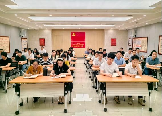 QQ浏览器截图20241010135846.jpg QQ浏览器截图20241010135846.jpg